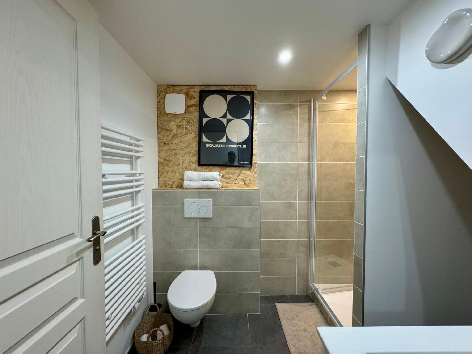 Suite Elias Villeurbanne Exterior photo